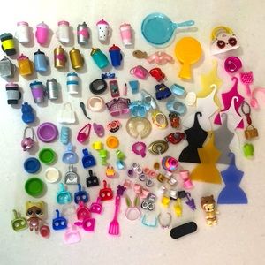 Massive LOL doll lot